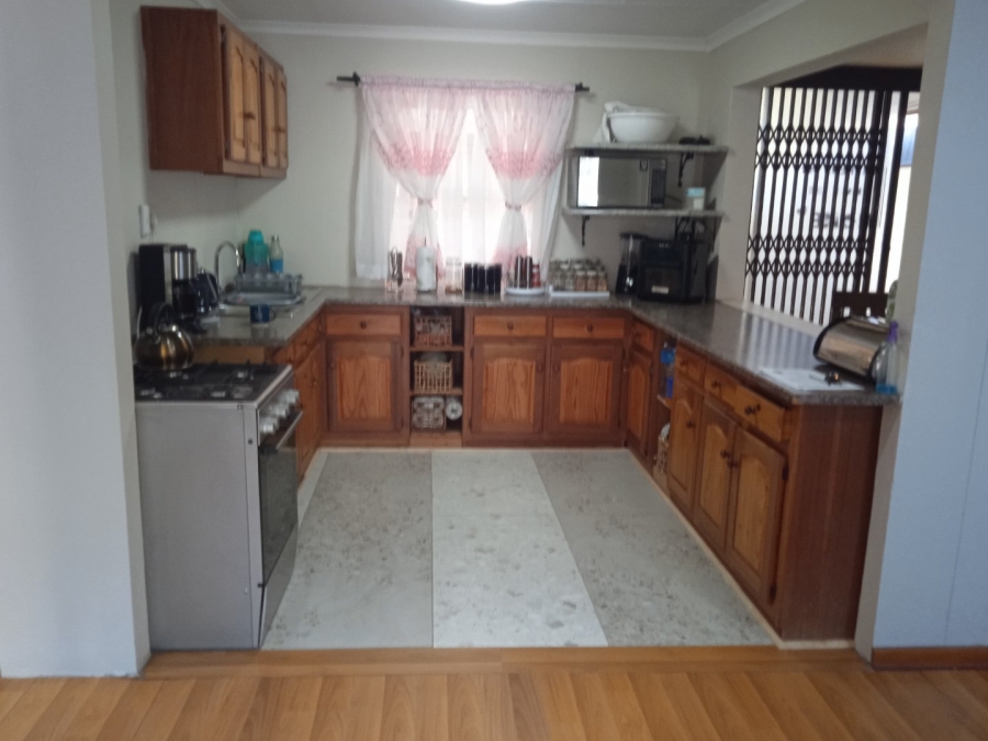 3 Bedroom Property for Sale in Pellissier Free State